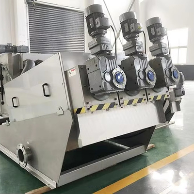 kupować Odwodnianie oczyszczania błota Prasowa śrubkowa automatyczna filtracja Prasowa maszyna do sklepów z materiałami budowlanymi 3580mm*1320mm*1760mm online manufacture