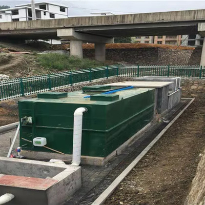 kupować Urbane i wiejskie urządzenia do oczyszczania ścieków gospodarstw domowych Produktywność 1-300 l/godzinę MBBR Mobilny reaktor biofilm online manufacture